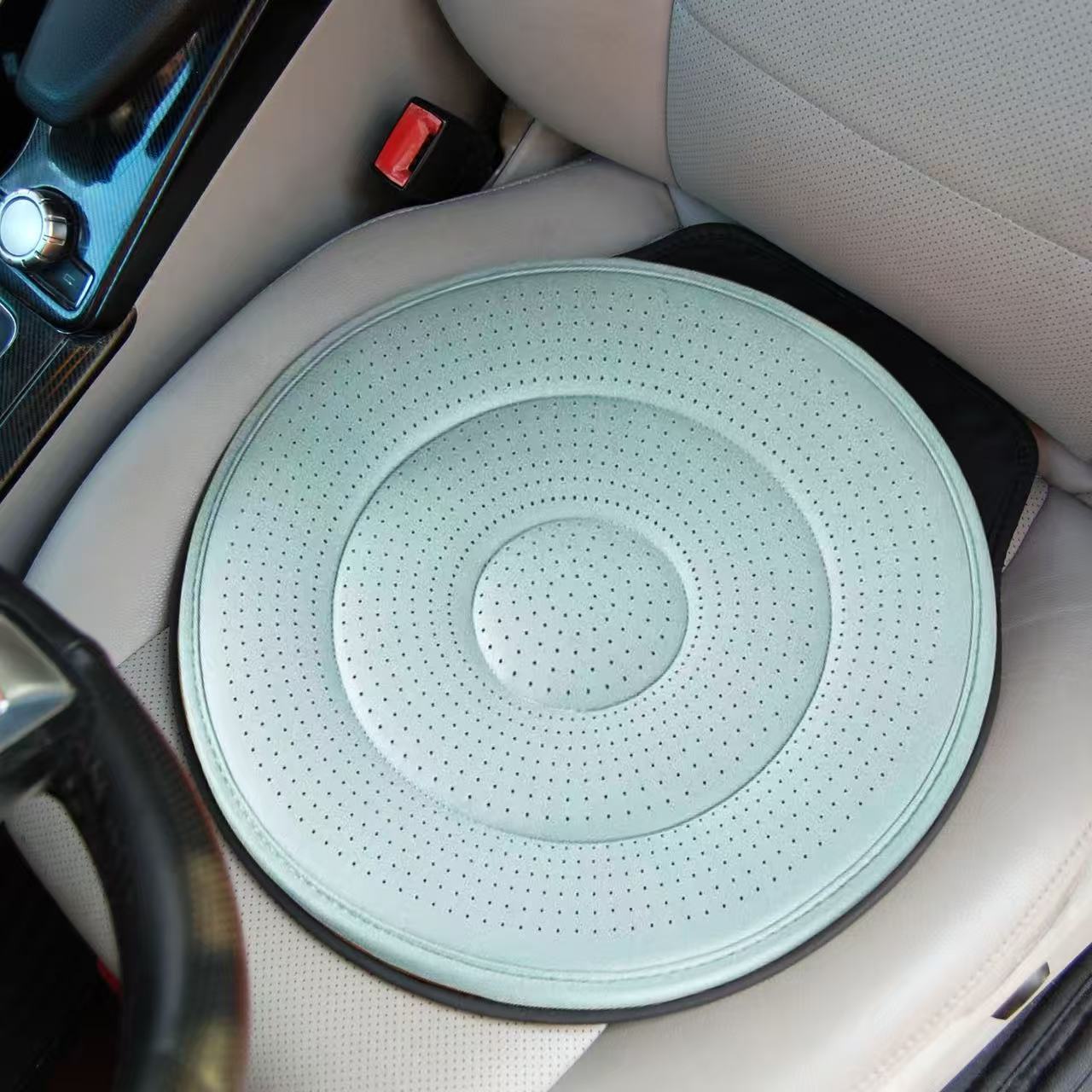 360° Rotating Car Seat Cushion - Mobile Tech Accessories recension och pris