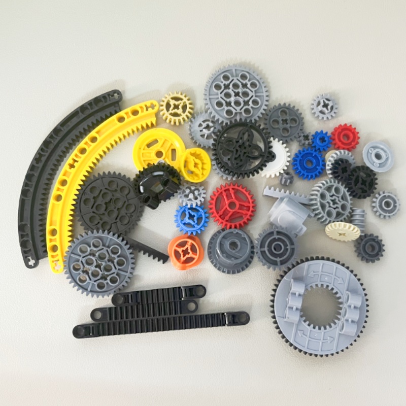 MOC Gear Series High-tech DIY  - Tech Accessories To Gift recension och pris